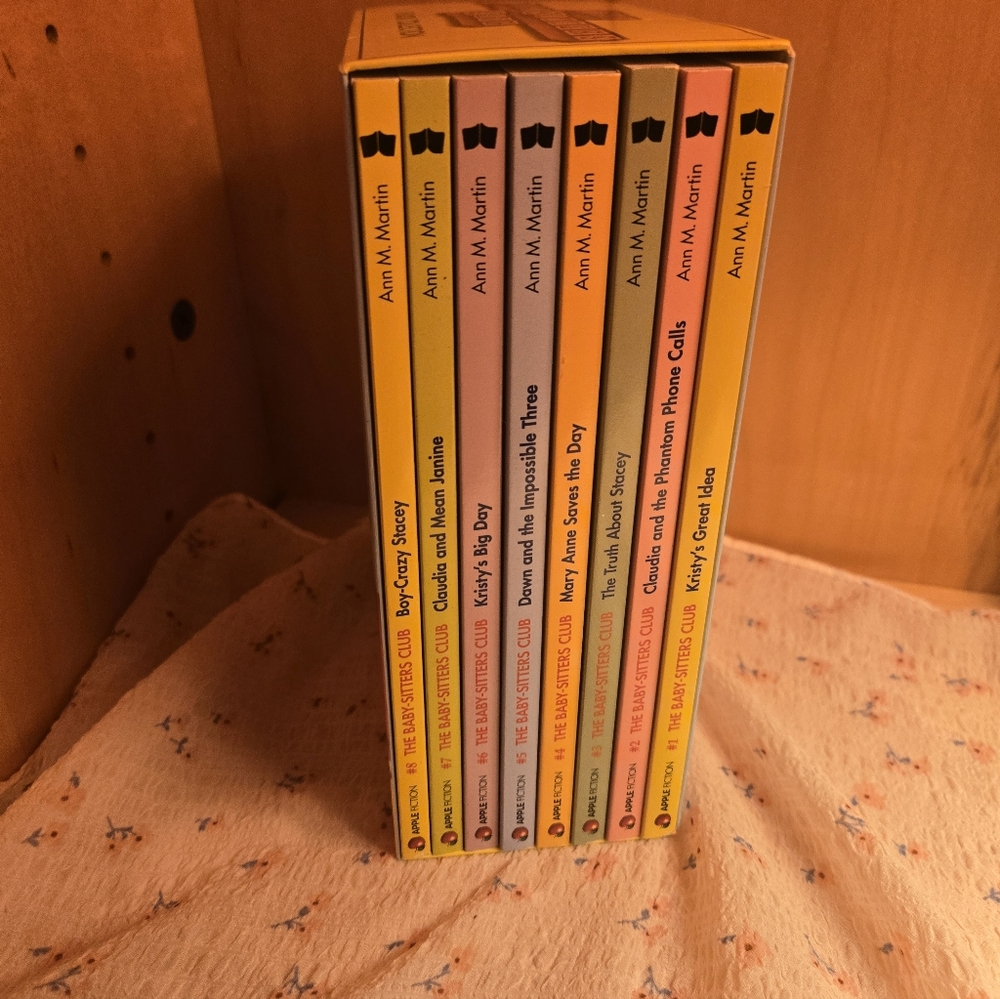 The Baby-Sitters Club 8-Book Boxed Set – Ann M. Martin - Picture 3 of 4